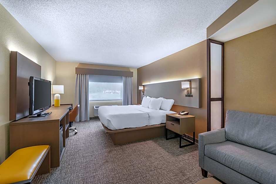 Comfort Inn & Suites Butler