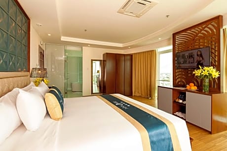 Premium Deluxe Double Room with River View