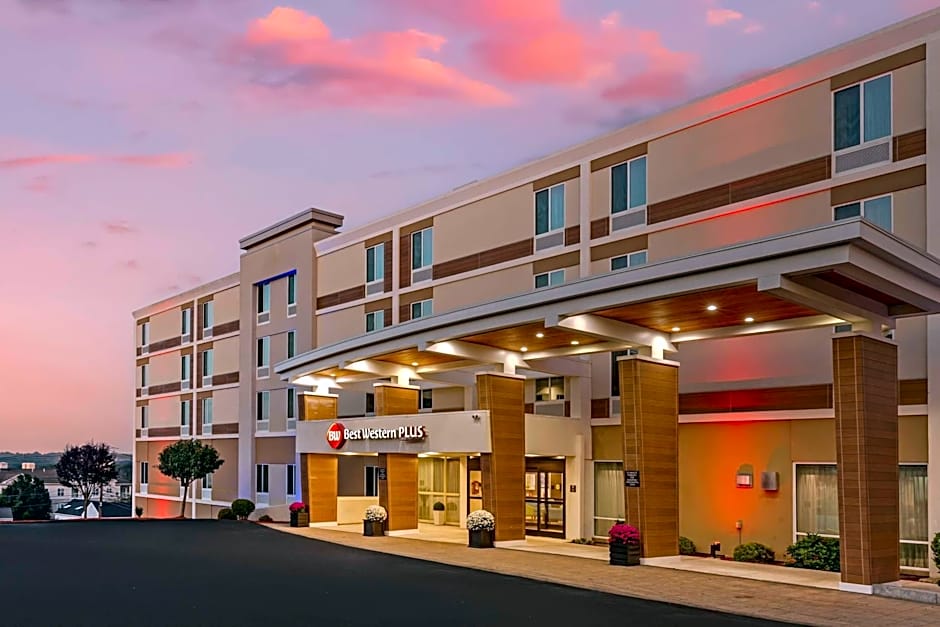 Best Western Plus North Shore Hotel