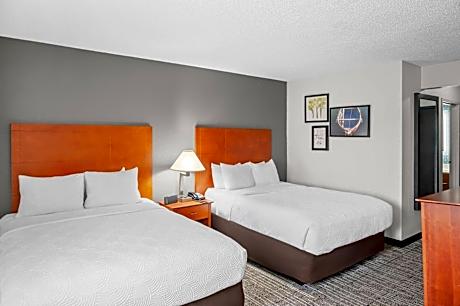 Queen Room with Two Queen Beds - Non-Smoking