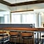 Courtyard by Marriott St. Louis Westport Plaza