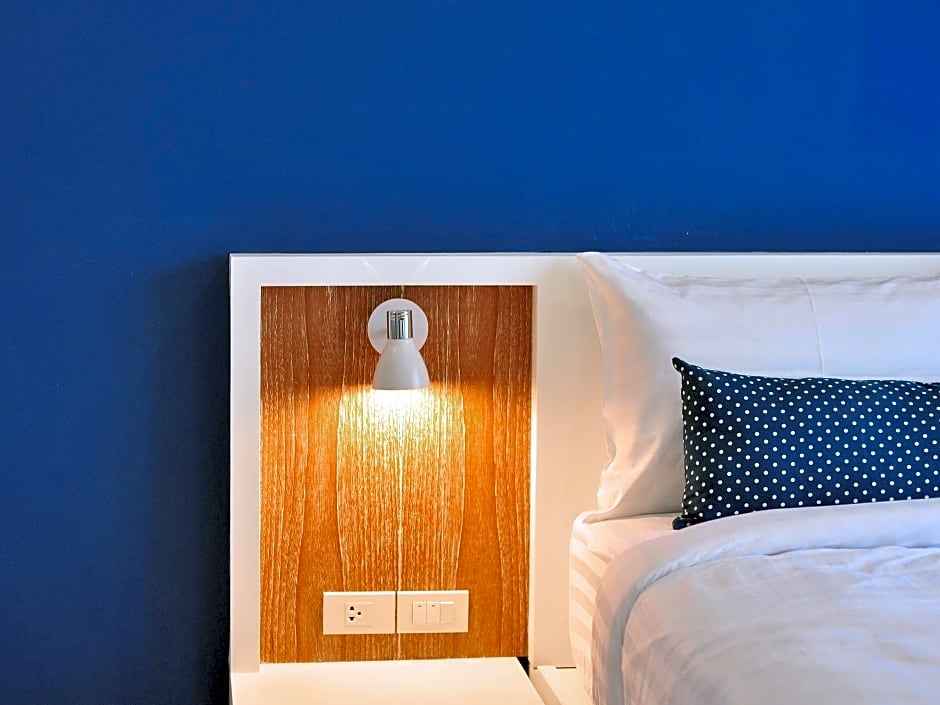 Chill House at Naiyang