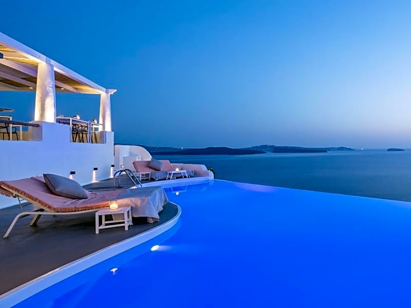 Photo 1 of 1 of Honeymoon Suite Caldera View