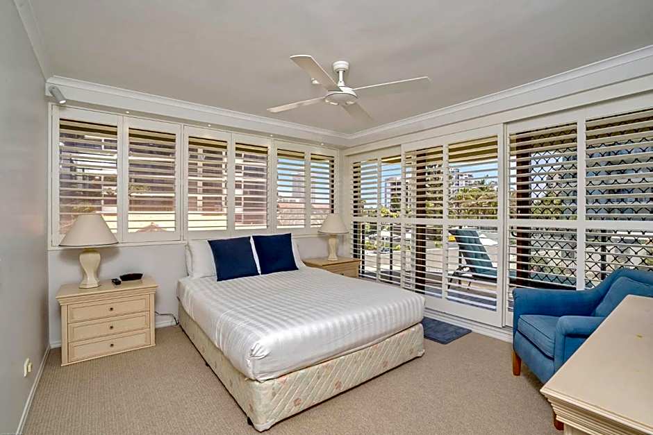 Dorchester On The Beach