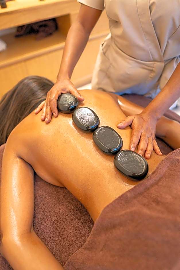 Ocean's Creek Beach Hotel