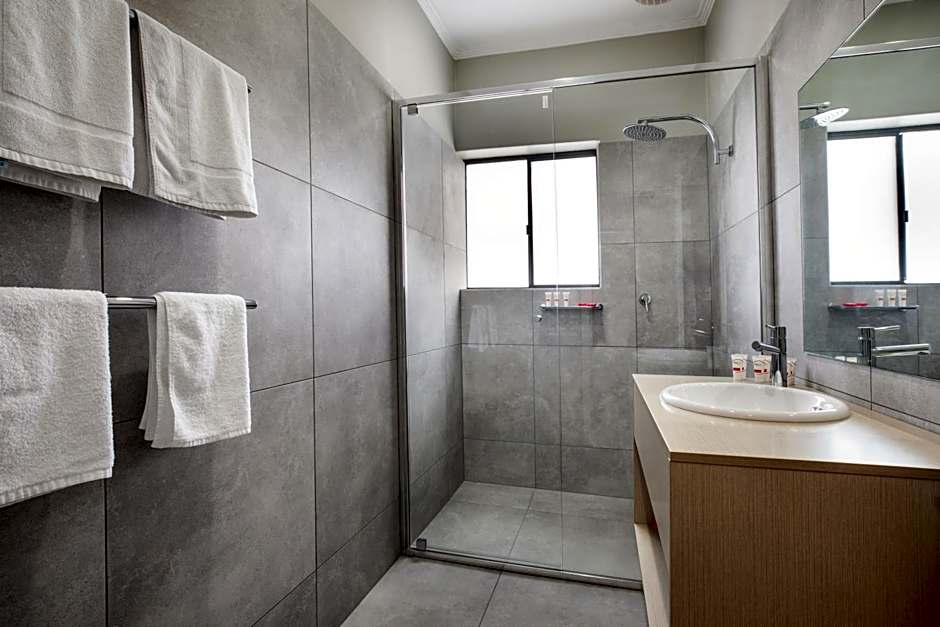 Nightcap at Watermark Glenelg