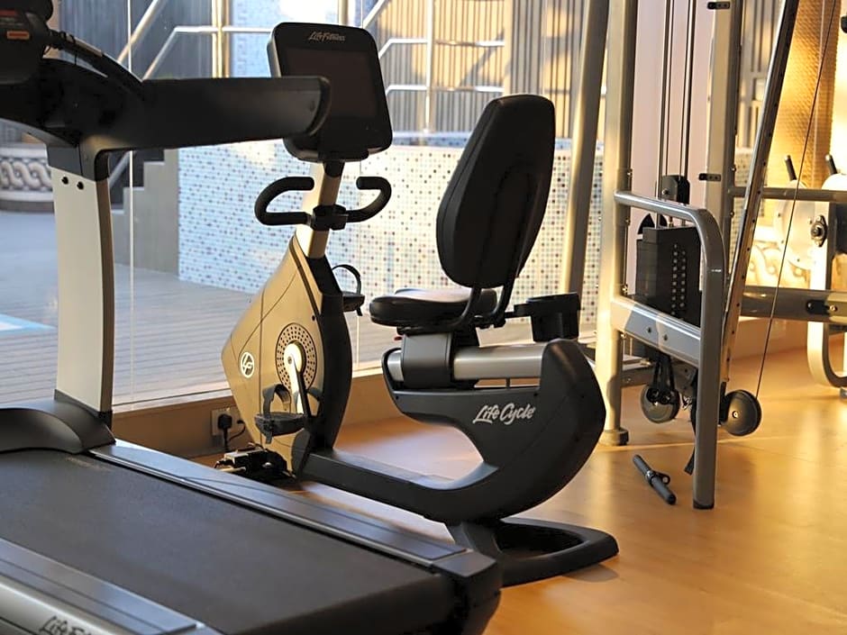 Somewhere Bliss Hotel