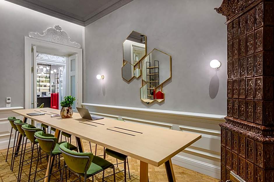 Hotel Oktogon Haggenmacher by Continental Group