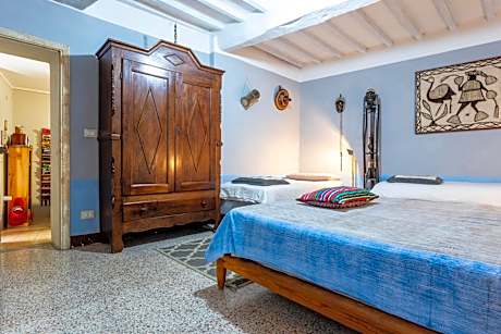 Quadruple Room with Private Bathroom