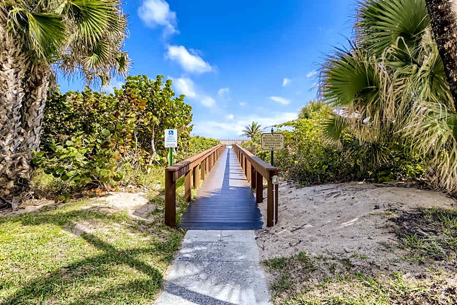 Singer Island Stunner 2 BR