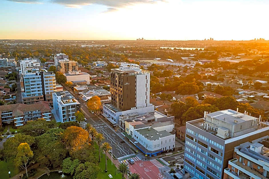 Crowne Plaza Sydney Burwood By IHG
