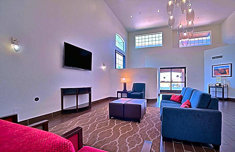 Comfort Inn & Suites Sierra Vista near Ft Huachuca