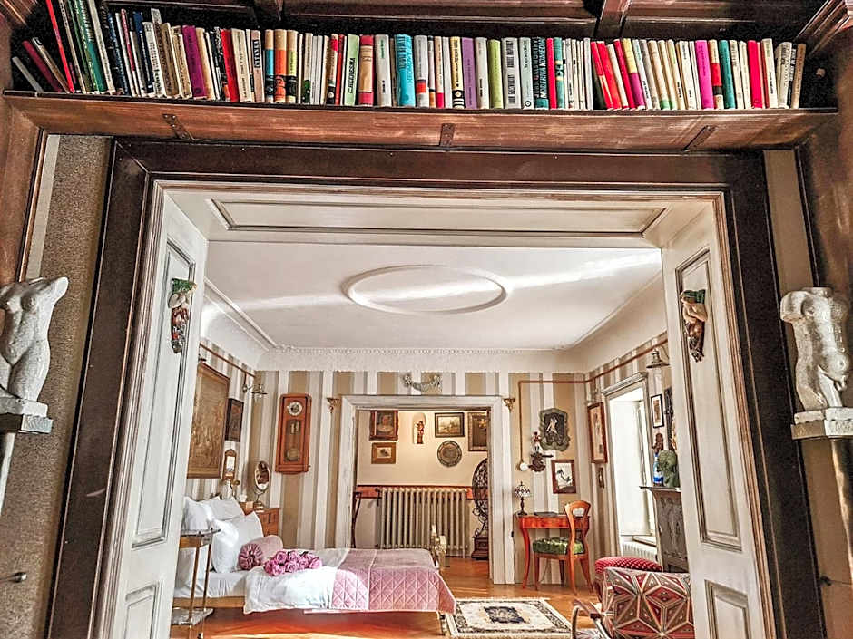 Divná pani Luxury Gallery Rooms