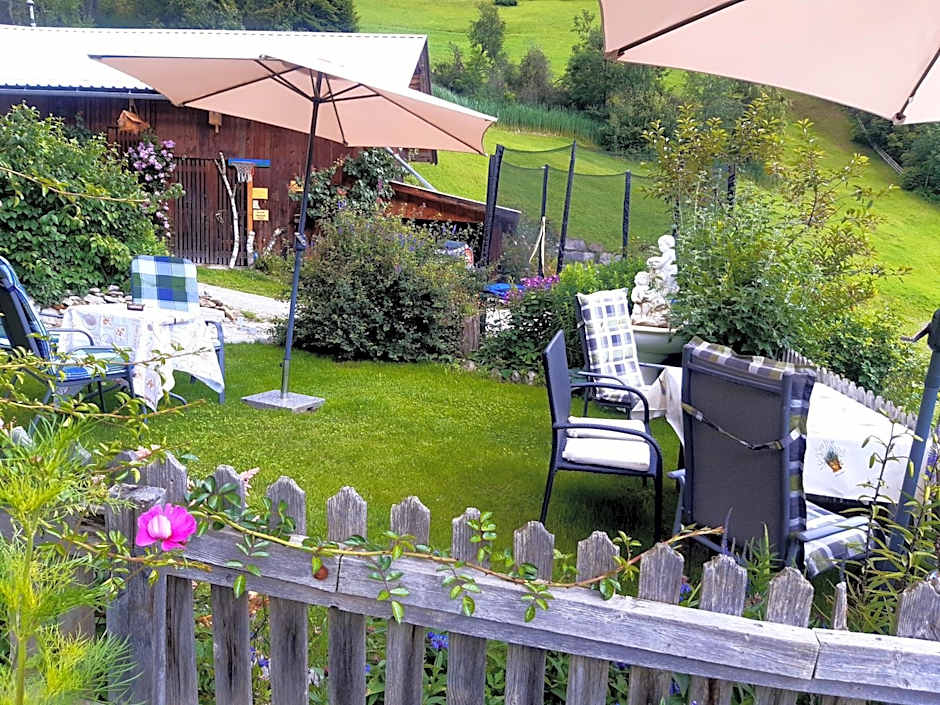 Bed & Breakfast Dolomiti Bey Haus Pinter