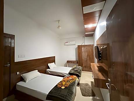 HOTEL STAR