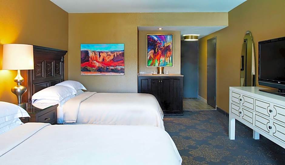 Hilton Santa Fe Historic Plaza