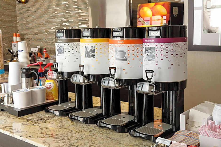 Hampton Inn & Suites Dallas / Downtown