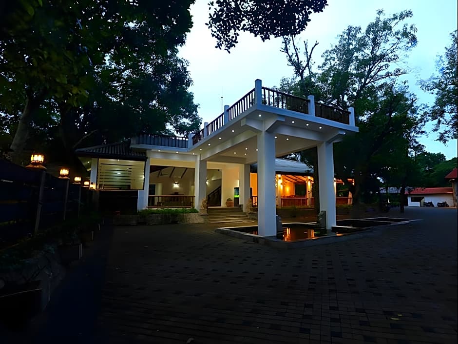 Royal Retreat Sigiriya