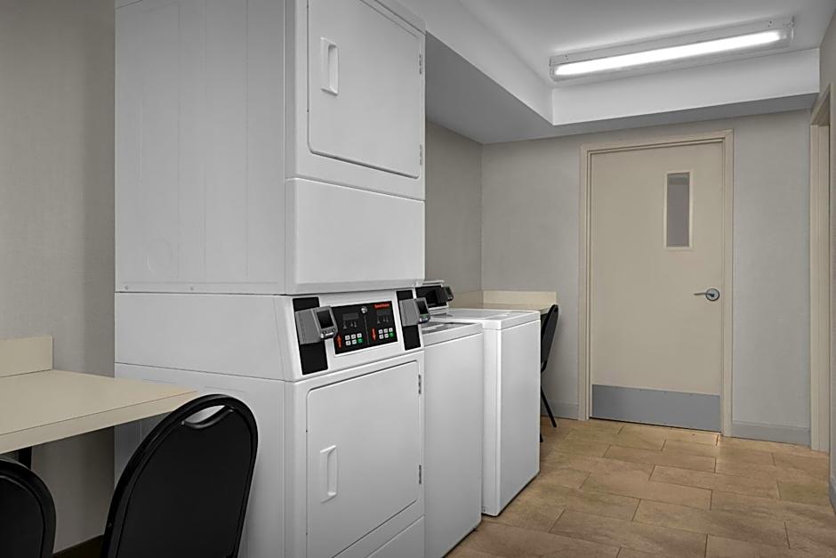 Courtyard by Marriott Atlanta Lithia Springs