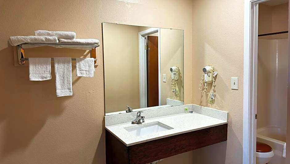 Regency Inn Hondo