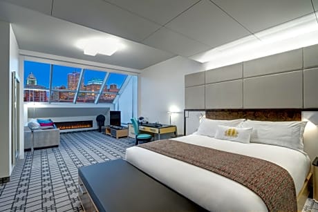 Luxury Loft Suite