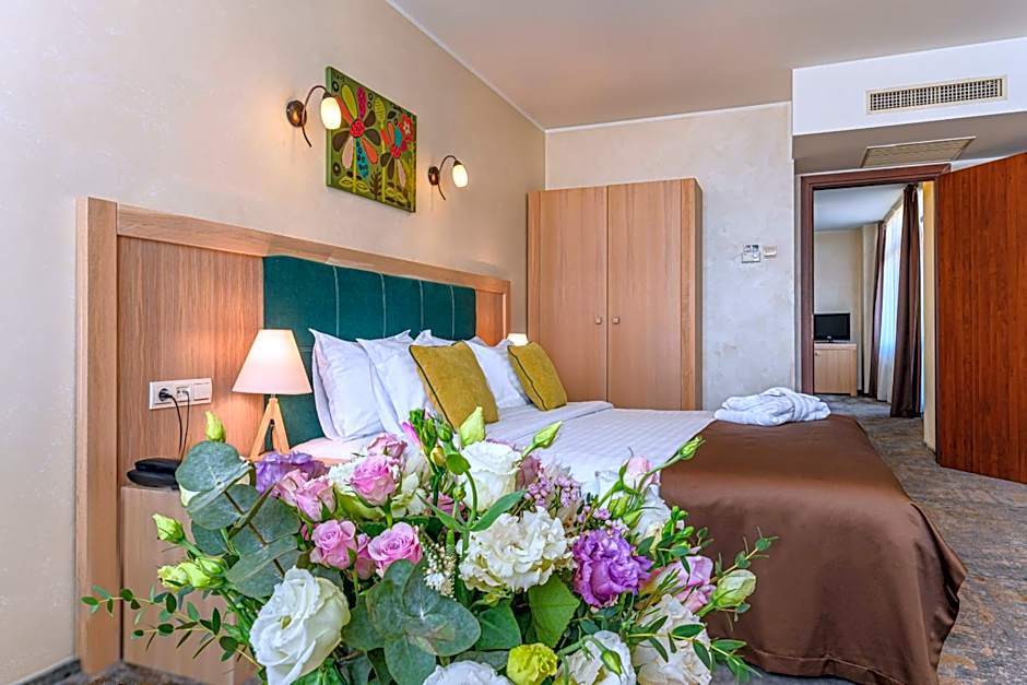 Faleza Hotel by Vega