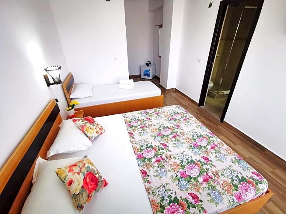 Hotel Blue Sky Resort