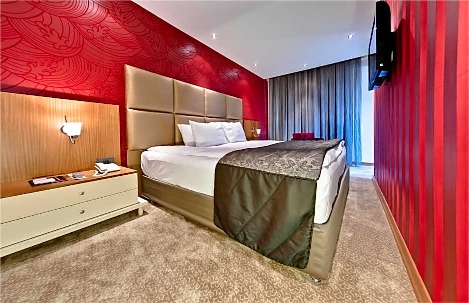 Riva Reşatbey Luxury Hotel