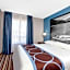 Super 8 by Wyndham Fort Frances