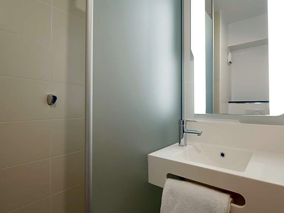 B&B HOTEL LYON Centre Perrache Berthelot