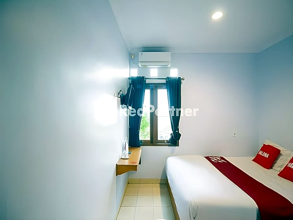 Halona Residence near Pakuwon Mall Jogja Mitra RedDoorz
