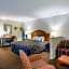 Econo Lodge Inn & Suites