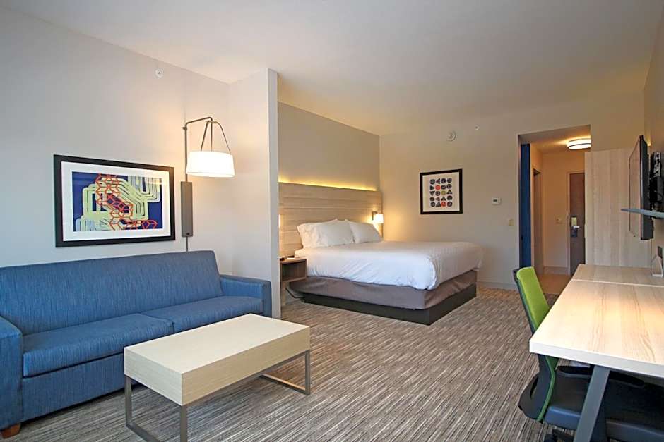 Holiday Inn Express & Suites Ocala By IHG
