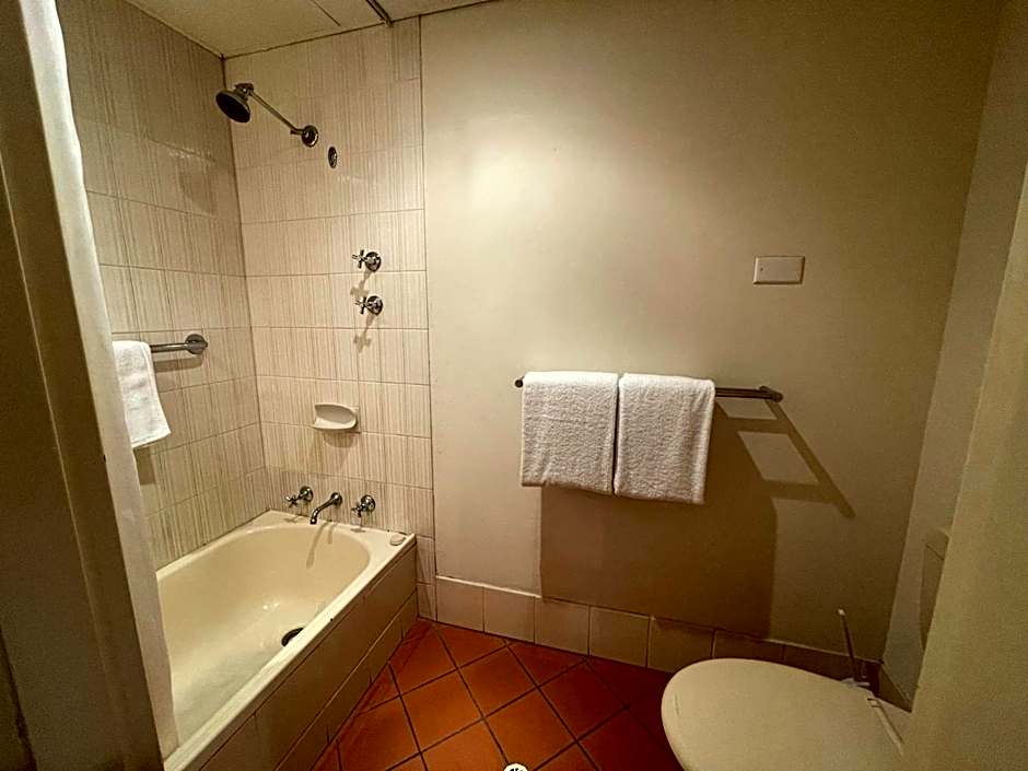 Haven Marina Glenelg