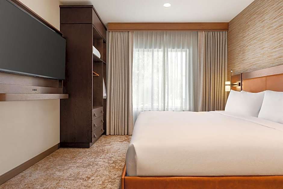 Hoodoo Moab, Curio Collection By Hilton