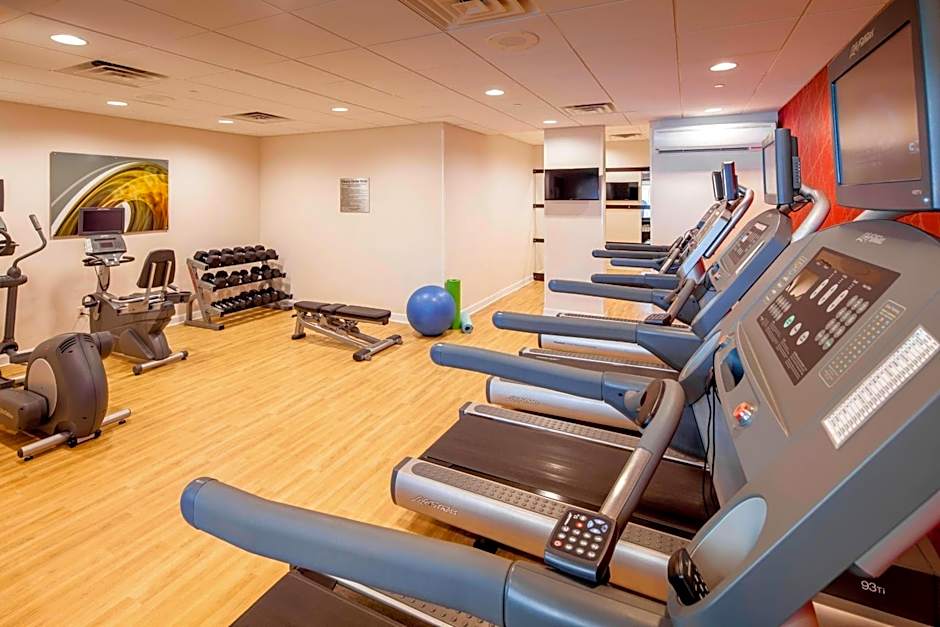 Courtyard by Marriott Boston Brookline