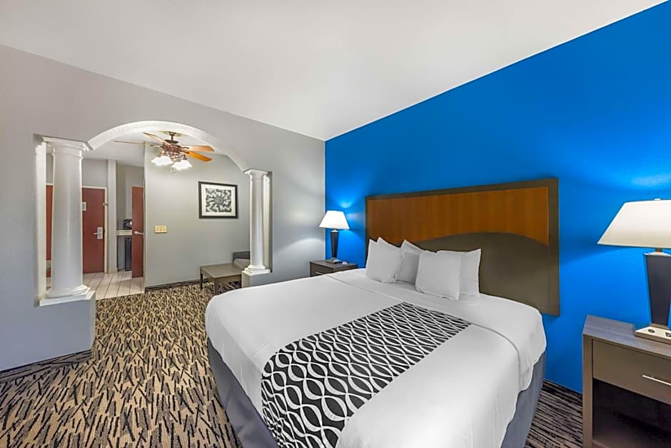 Best Western Atoka Inn & Suites