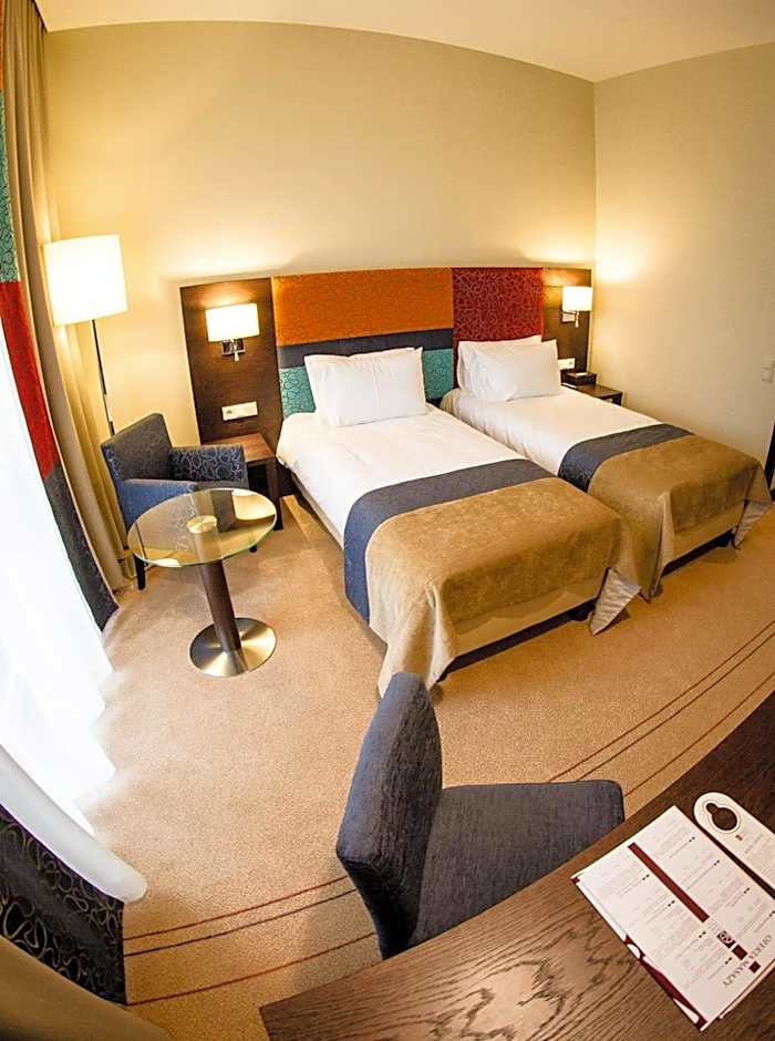 Myn Jacka Hotel & Spa