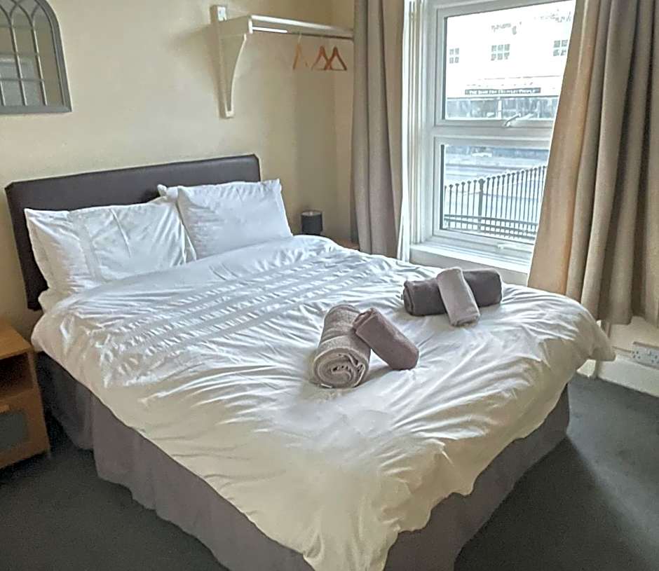 Admiral Blake Guesthouse