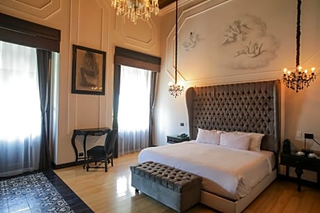 Suite with Balcony