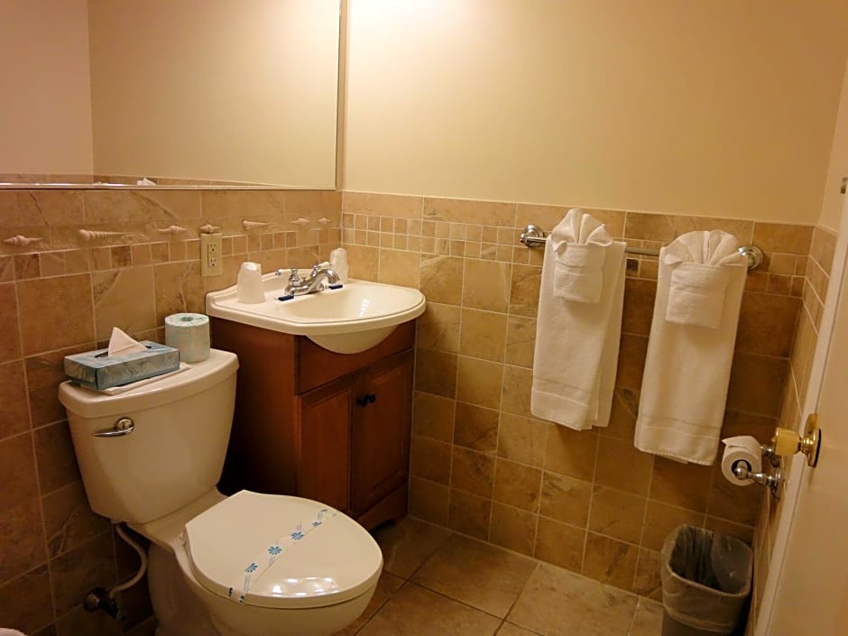 Hyannis Travel Inn