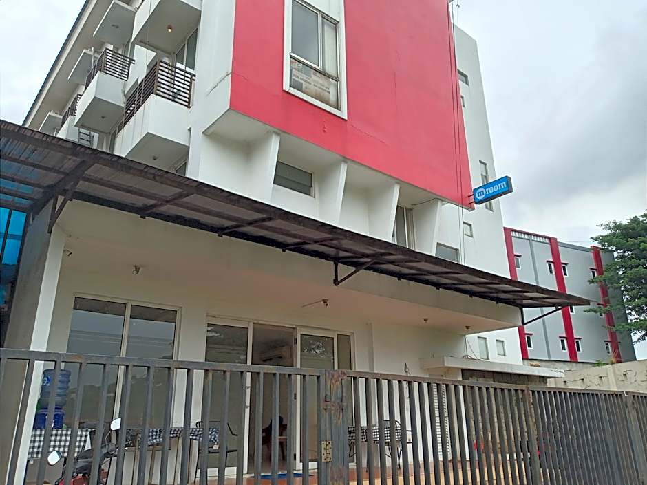 M Room Residence by ZUZU