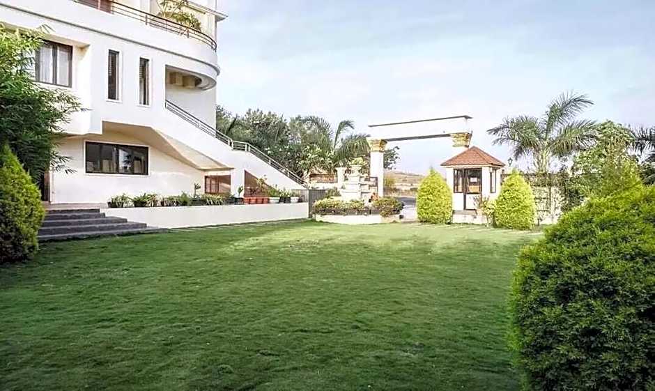 Shri Vitthal Mangalam - Hotel in Satara
