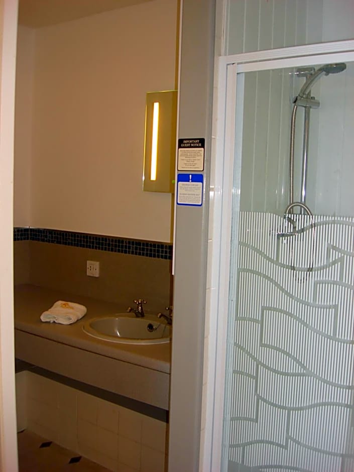 Yellow Mountain Hotel