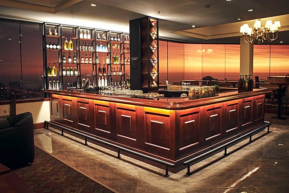 Hotel Estelar Miraflores