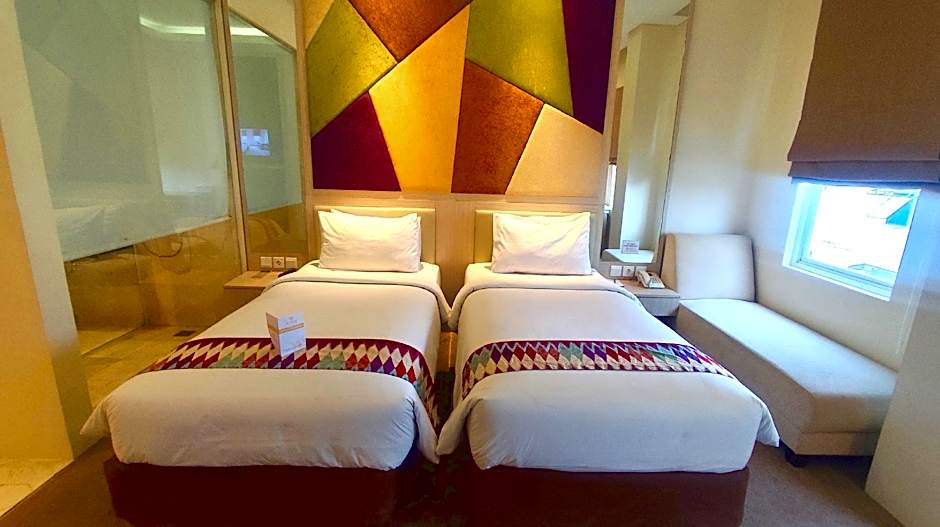 WThree Premier Hotel