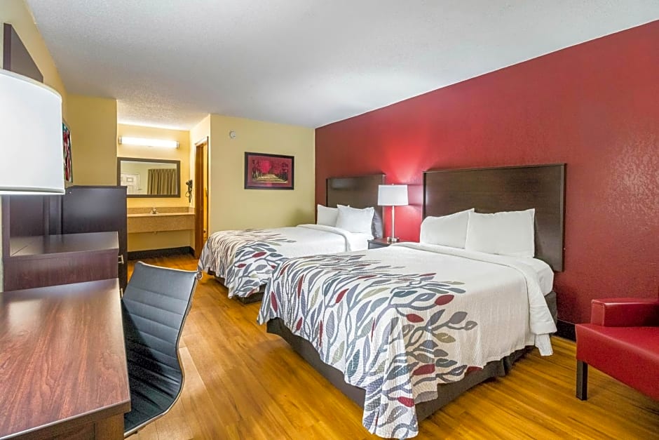 Red Roof Inn Clarksville