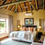 Hitgeheim Country Lodge