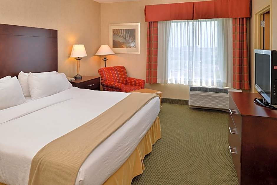 Holiday Inn Express & Suites Ocean City - Northside By IHG