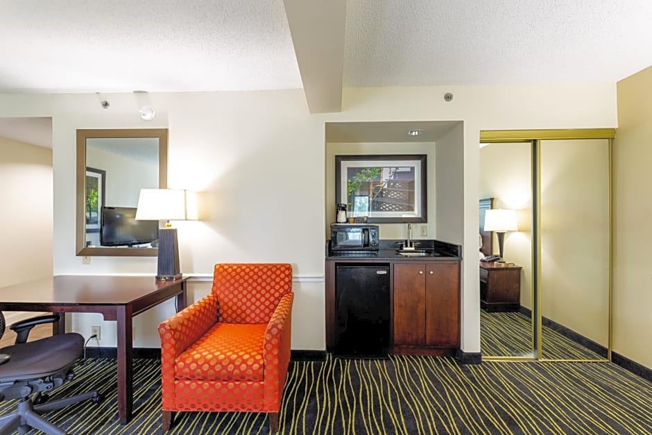 Hampton Inn Columbia I-26/Harbison Blvd